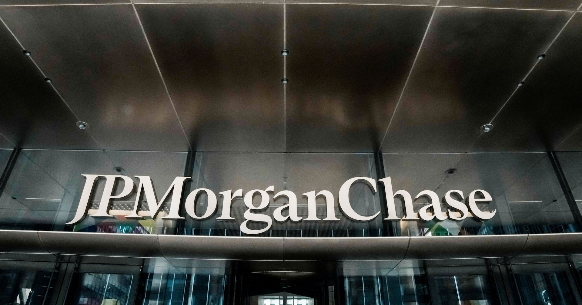 investment banking leadership - JPMorgan Reshuffles Investment Banking Leadership Team