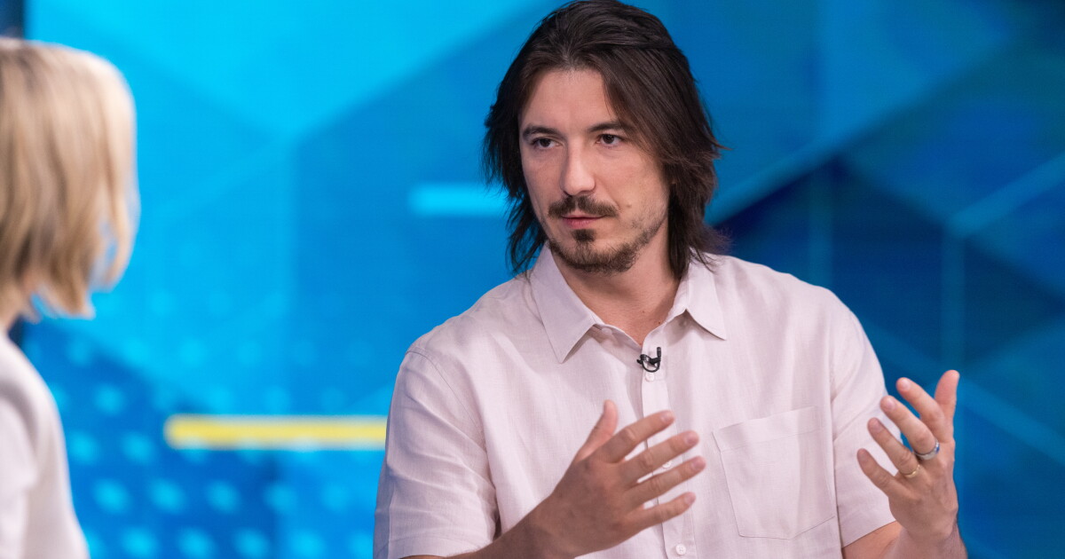 tokenized finance - Robinhood Chain Launch Expands Push Into Tokenized Finance